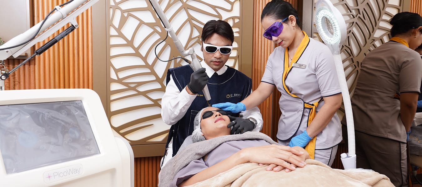 Laser dan peremajaan kulit di C Derma
